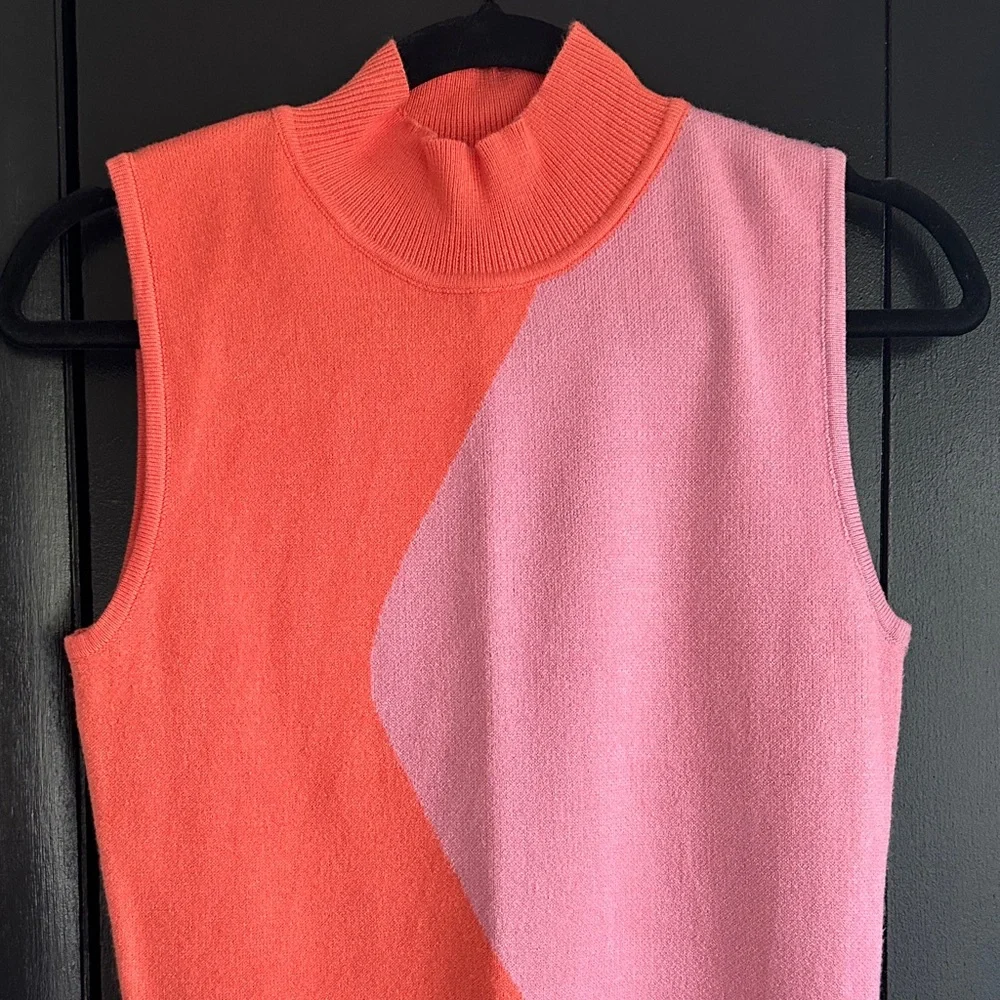 Sleeveless Pink and Orange Knit Dress - Picture 2 of 3